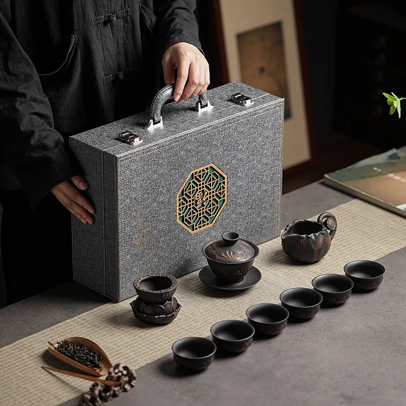 Фиолетовый керамический чайный набор, искусственный чайный набор Yunnan Raw Mine, фиолетовая керамика, деловой подарок для офиса
Фиолетовый керамический чайный набор, искусственный чайный набор Yunnan Raw Mine, фиолетовая керамика, деловой подарок для офиса