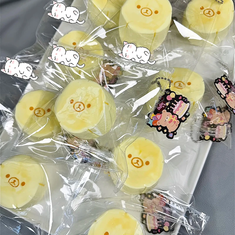 BOLTIFY 2026 NEW 1Pc Soft toy with YOGURT PUREE like texture - Banana slice bear shaped to relieve stress - Food grade silicone
BOLTIFY 2026 NEW 1Pc Soft toy with YOGURT PUREE like texture - Banana slice bear shaped to relieve stress - Food grade silicone