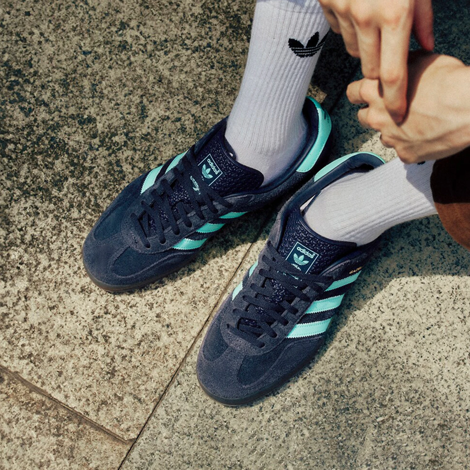 Adidas Official Genuine Three Stripes Men's and Women's Classic Retro Suede Sports Sneakers JI2587
Adidas Official Genuine Three Stripes Men's and Women's Classic Retro Suede Sports Sneakers JI2587