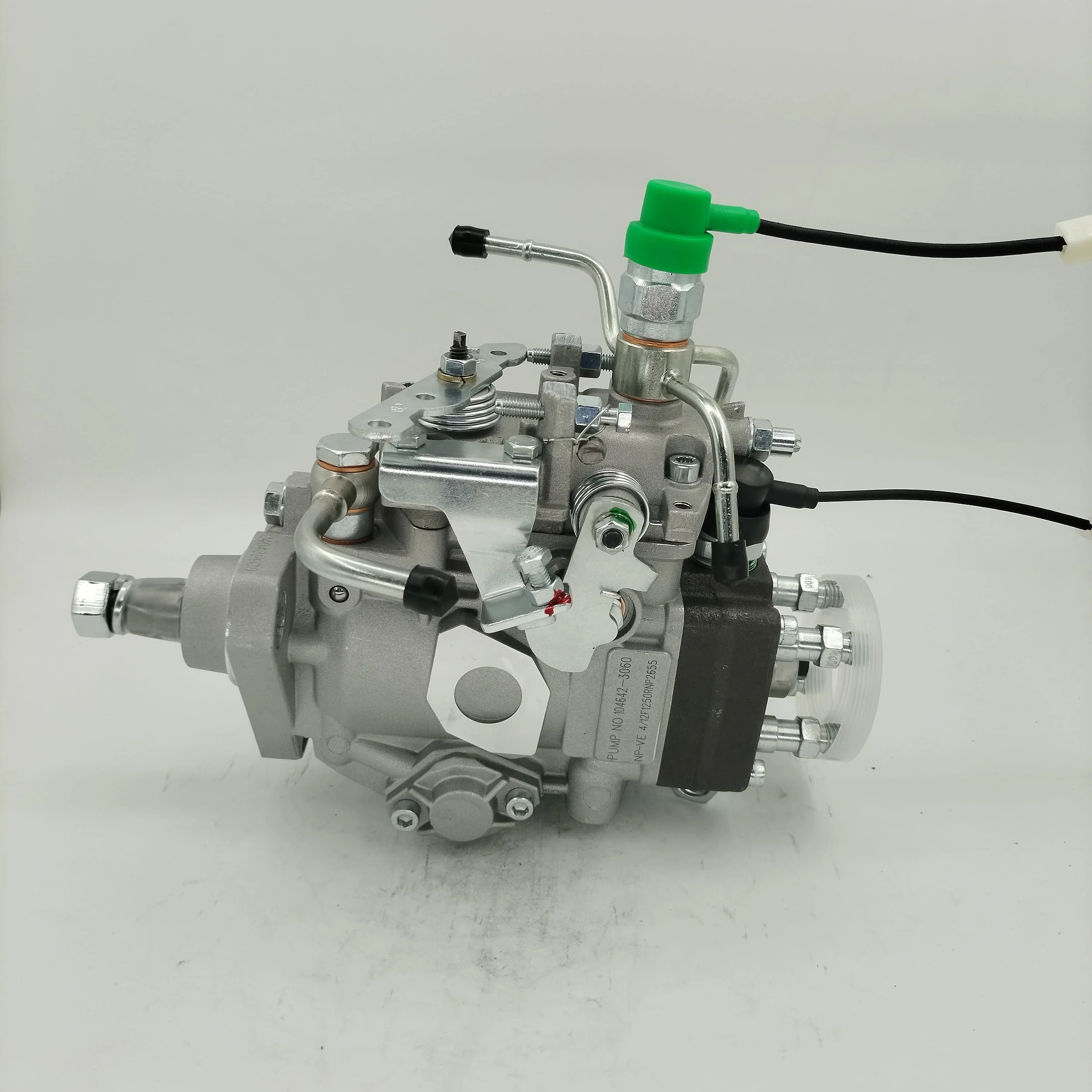 Fuel Injection Pump 104642-3060 NP VE4/12F1250RNP2655 R2655 for Engine 3044C C3.4
Fuel Injection Pump 104642-3060 NP VE4/12F1250RNP2655 R2655 for Engine 3044C C3.4