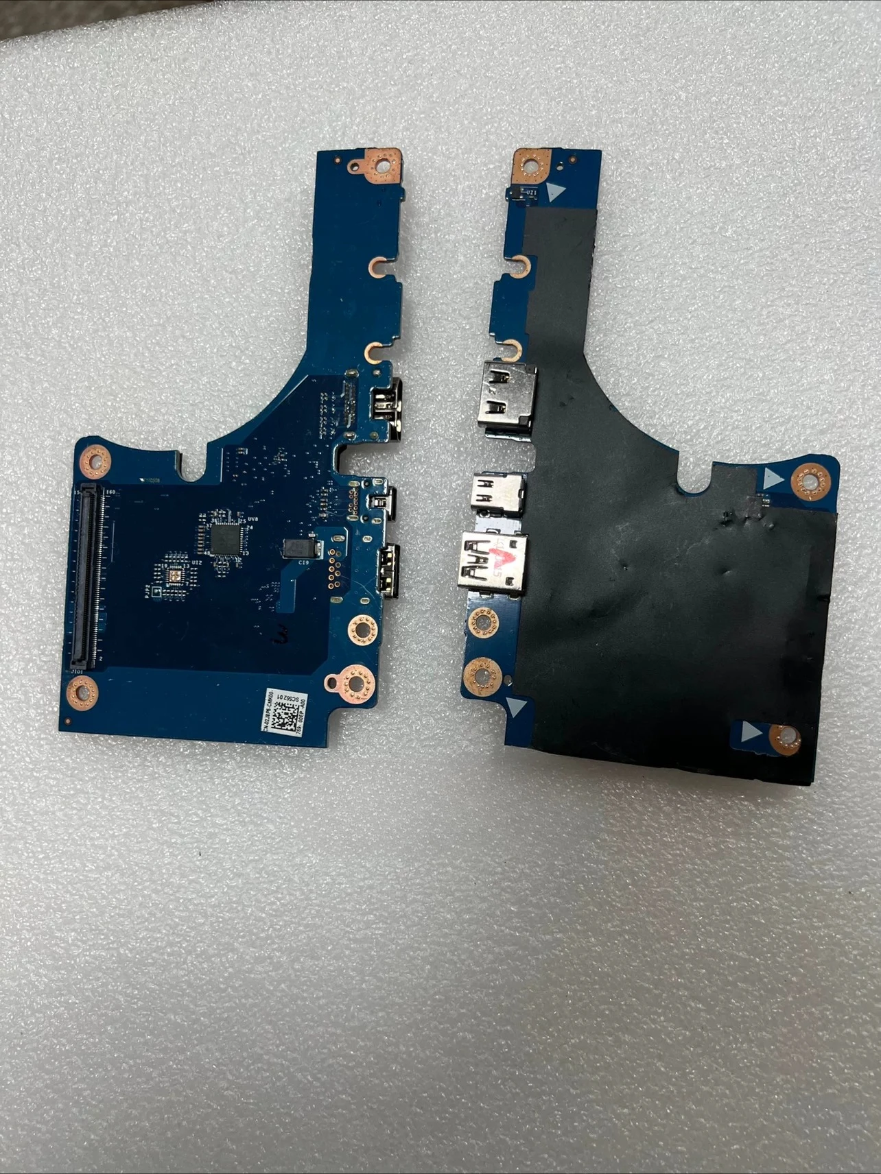 For Dell 7710 E7710 Factory USB Interface Small Board LS-C552P 02J8P5, Laptop Internal Repair Part
For Dell 7710 E7710 Factory USB Interface Small Board LS-C552P 02J8P5, Laptop Internal Repair Part