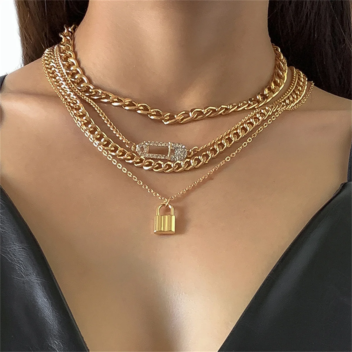 Fashion Jewelry Rhinestone Gold Lock Set Multilayered Necklace Letter Geometric Pin Cuban Stainless Chain for Women Hip Hop Punk
Fashion Jewelry Rhinestone Gold Lock Set Multilayered Necklace Letter Geometric Pin Cuban Stainless Chain for Women Hip Hop Punk