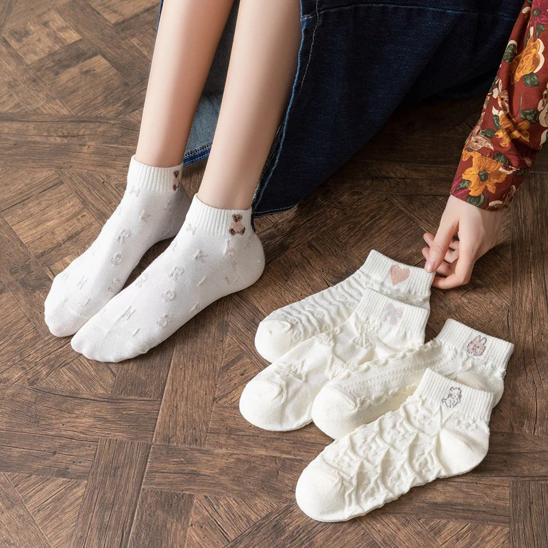 5 Pairs White Cartoon Three-dimensional Love Pattern Socks Ladies High Quality Boat Socks Cute Cotton Socks 2022 new summer
5 Pairs White Cartoon Three-dimensional Love Pattern Socks Ladies High Quality Boat Socks Cute Cotton Socks 2022 new summer