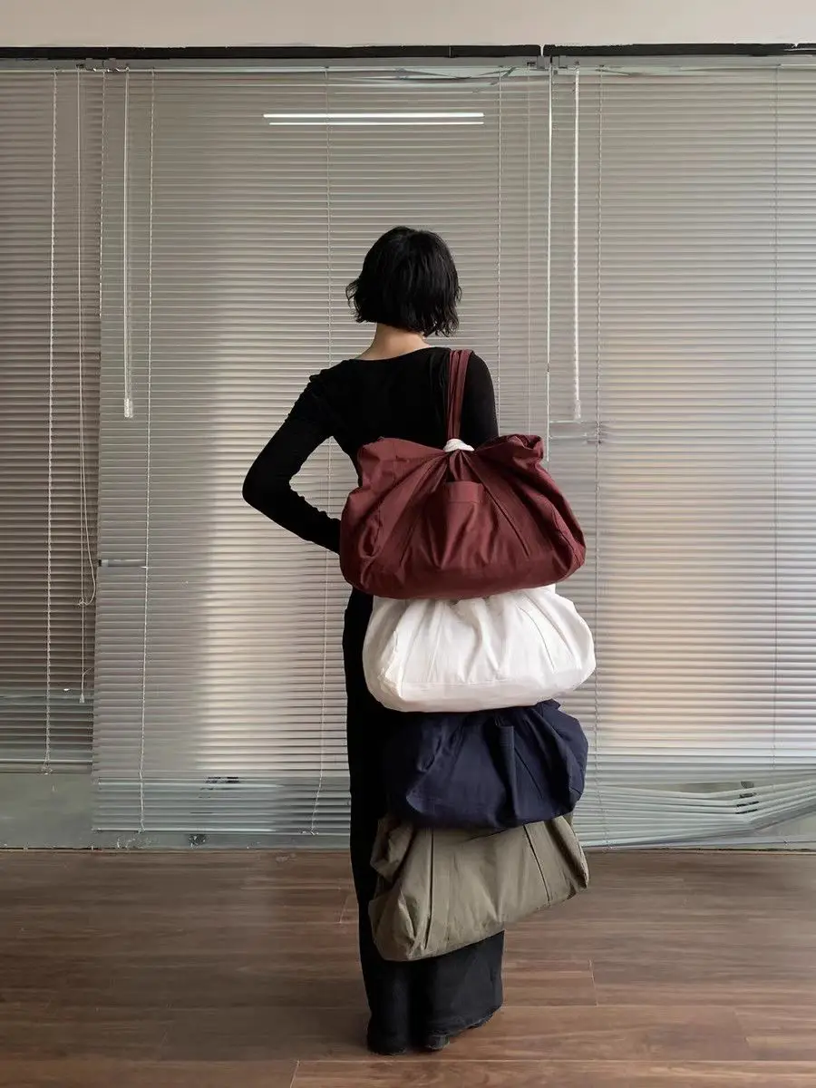 High-Capacity Tote Bag Women Fashion Simple Office Lady Solid Soft All-match Shoulder Bag Handbag Women
High-Capacity Tote Bag Women Fashion Simple Office Lady Solid Soft All-match Shoulder Bag Handbag Women