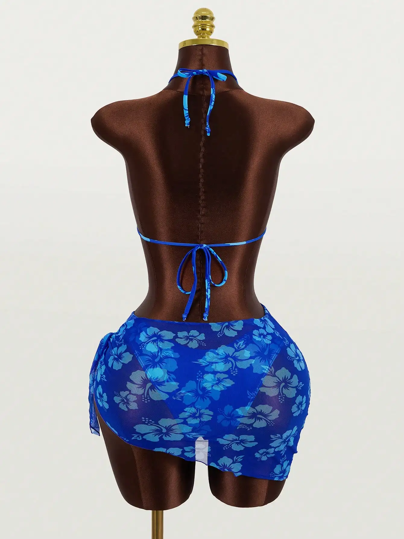 Vibrant Blue Hibiscus Print Halter Neck Bikini With Adjustable Tie Back And Sheer Wrap Skirt
Vibrant Blue Hibiscus Print Halter Neck Bikini With Adjustable Tie Back And Sheer Wrap Skirt