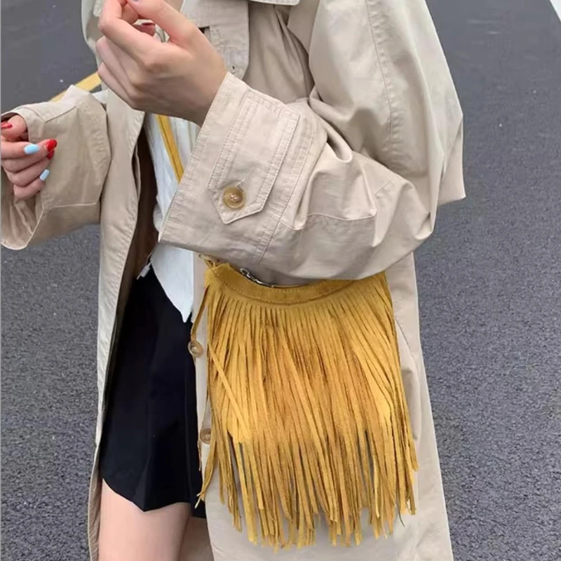 American Western Cowboy Style Crossbody Small Bags Women's Bohemian Retro Faux Suede Shoulder Tassel Bag Fashion Crossbody Bags
American Western Cowboy Style Crossbody Small Bags Women's Bohemian Retro Faux Suede Shoulder Tassel Bag Fashion Crossbody Bags