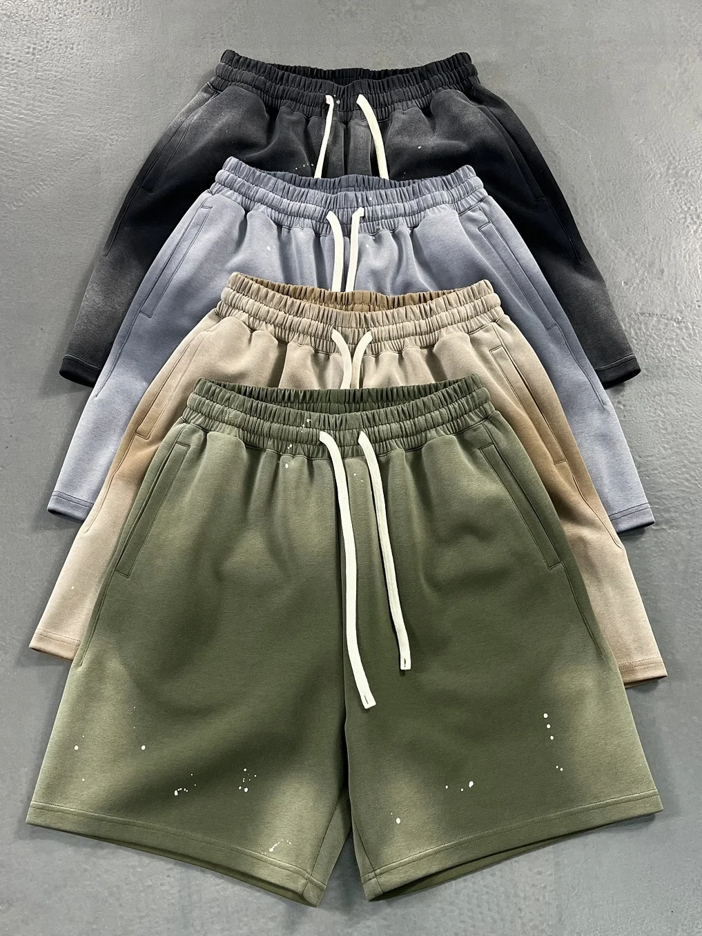 Artiemaster Heavyweight KANYE High Street Waed Splattered Ink Distred orts Loose Casual ex adient Five-Point Pants
Artiemaster Heavyweight KANYE High Street Waed Splattered Ink Distred orts Loose Casual ex adient Five-Point Pants