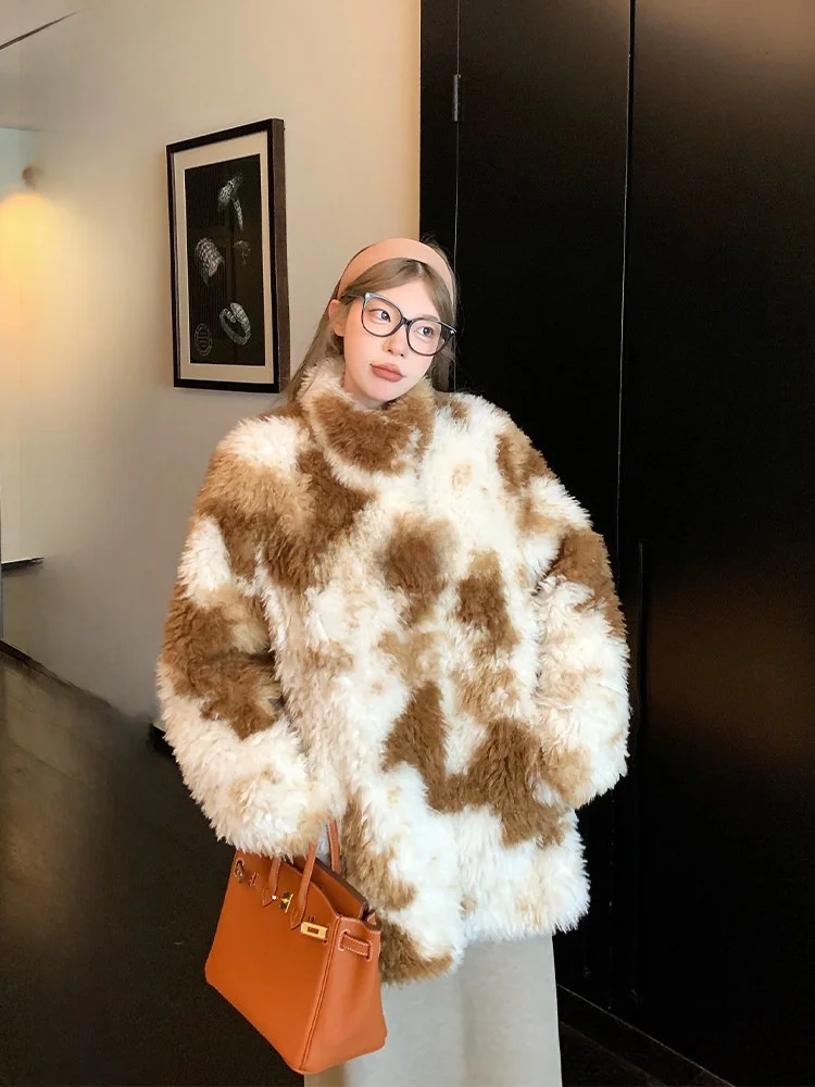 Luu Suede Lamb Fur Inteated Coat Women's Loose Autumn Winter Lazy Eco-friendly Fur Long Sve Stand Collar Casual Outerwear
Luu Suede Lamb Fur Inteated Coat Women's Loose Autumn Winter Lazy Eco-friendly Fur Long Sve Stand Collar Casual Outerwear