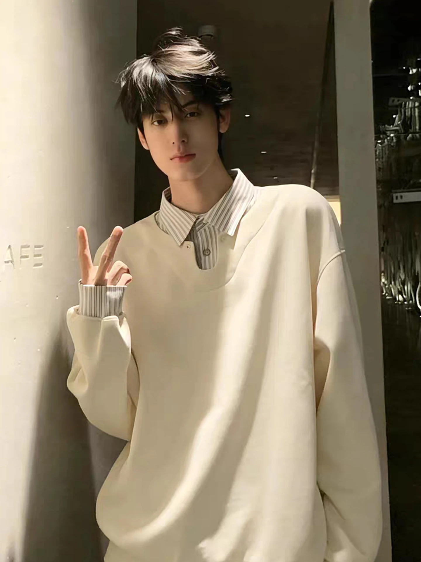 Мужская толстовка American Style с длинным рукавом и воротником, имитация двухслойности, весенняя, Cleanfit, плотная, для ношения под верхней одеждой
Мужская толстовка American Style с длинным рукавом и воротником, имитация двухслойности, весенняя, Cleanfit, плотная, для ношения под верхней одеждой