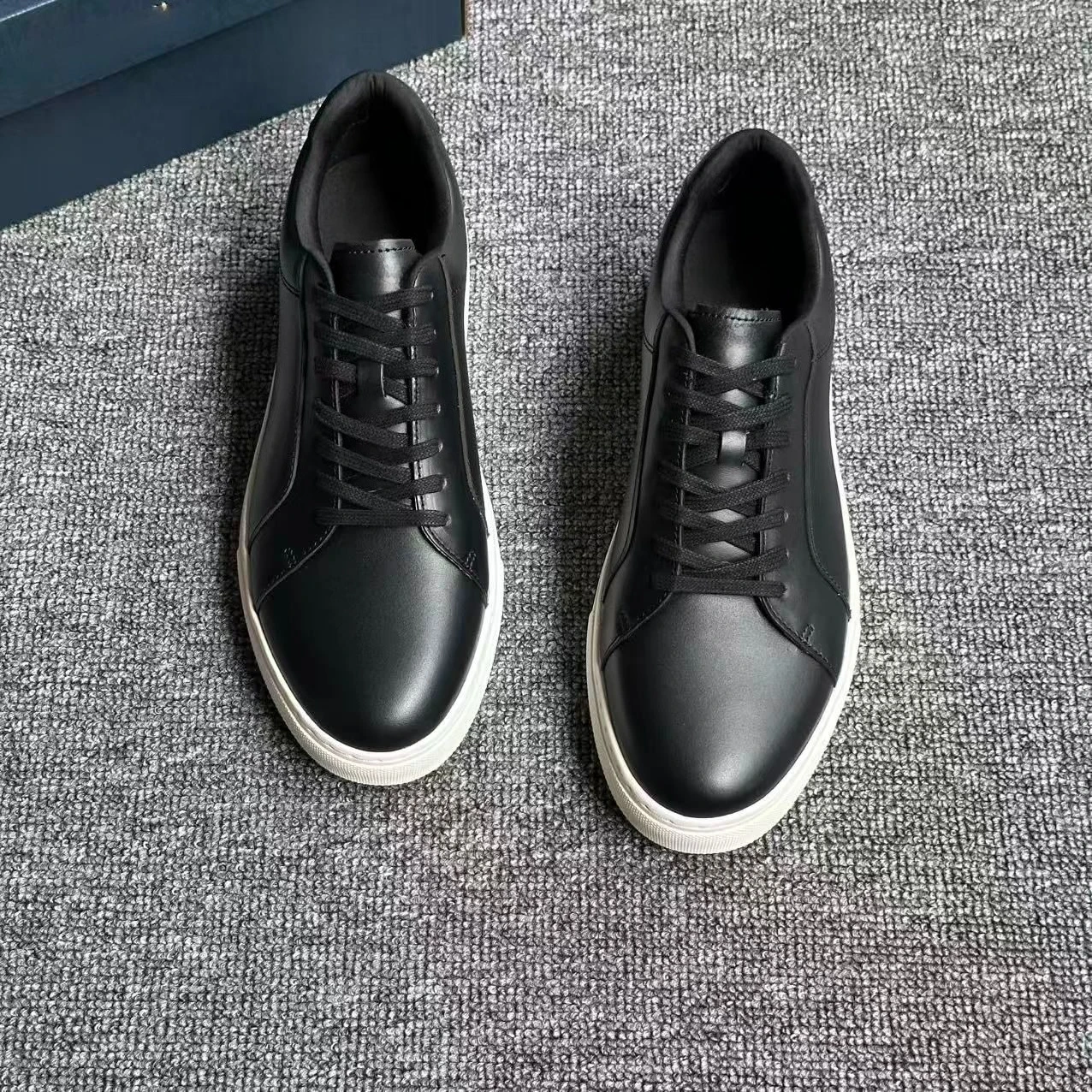 new 2026 men lace up leather shoes thick sole ultra light soft comfy versatile casual daily outdoor fashion walking footwear
new 2026 men lace up leather shoes thick sole ultra light soft comfy versatile casual daily outdoor fashion walking footwear