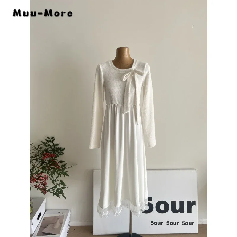 Casual Basics Style Long Sleeve White Lace-up Midi Dresses 2023 Winter Women Elegant Solid Color Round Neck A-Line Dress
Casual Basics Style Long Sleeve White Lace-up Midi Dresses 2023 Winter Women Elegant Solid Color Round Neck A-Line Dress