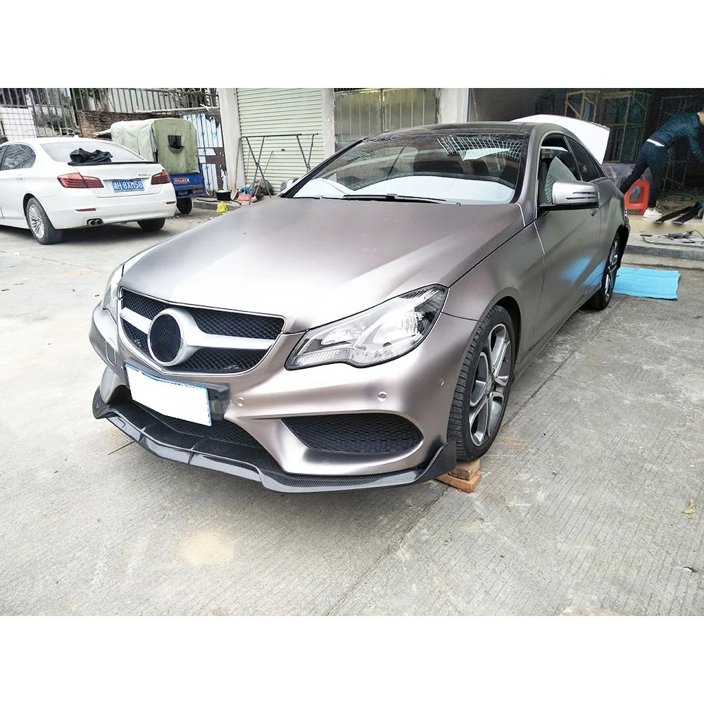 Настоящий карбоновый спойлер-накладка на передний бампер (FRP) для Mercedes-Benz E-класса W207 C207 Coupe E200 E260 E300 (2-дверный, 2014-2016)
Настоящий карбоновый спойлер-накладка на передний бампер (FRP) для Mercedes-Benz E-класса W207 C207 Coupe E200 E260 E300 (2-дверный, 2014-2016)