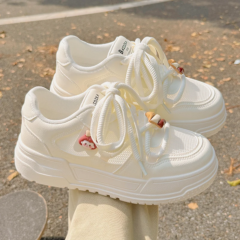 Breathable Summer Women's Shoes Versatile Net Surface Cross Buckle Korean Style Casual Board Shoes White Sneakers for Women
Breathable Summer Women's Shoes Versatile Net Surface Cross Buckle Korean Style Casual Board Shoes White Sneakers for Women