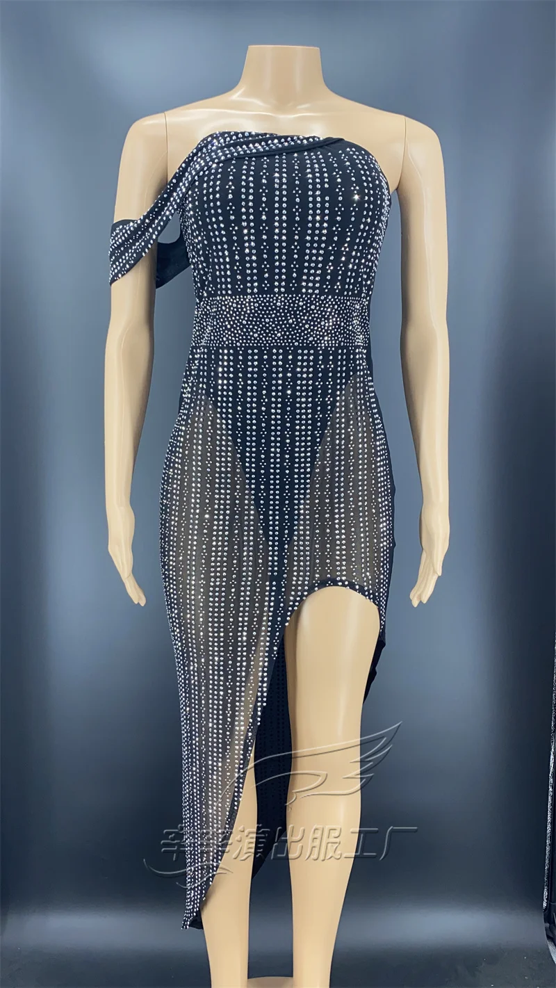 High-end Evening Dress Costume Sexy Black Full Drill Elastic Mesh Hip One-piece Dress Nightclub Female Singer emcee Long Skirt
High-end Evening Dress Costume Sexy Black Full Drill Elastic Mesh Hip One-piece Dress Nightclub Female Singer emcee Long Skirt