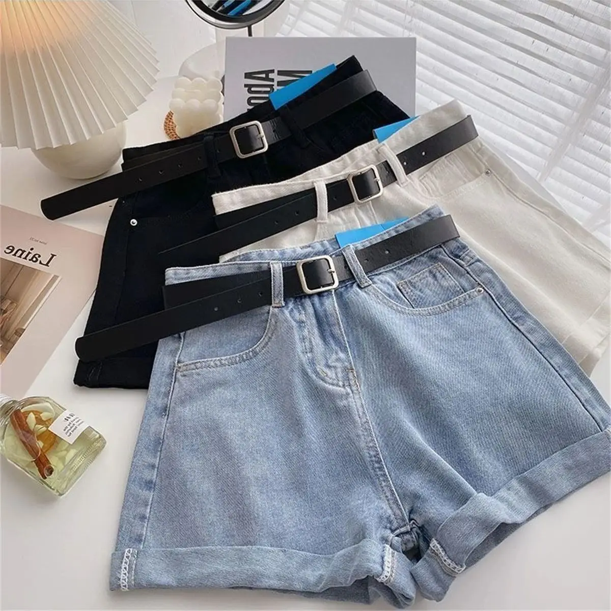 Women High Waist Denim Shorts Sexy Girl Spring Summer New In Short Jeans Wide Leg A Line Y2K Hot Pants Cowboy Casual Streetwear
Women High Waist Denim Shorts Sexy Girl Spring Summer New In Short Jeans Wide Leg A Line Y2K Hot Pants Cowboy Casual Streetwear