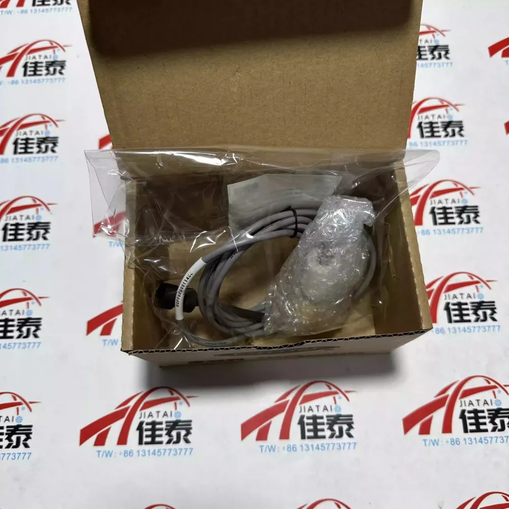 Brand new for Carrier central air conditioner 30XAXQ accessories 00PPG000011400 oil level switch
Brand new for Carrier central air conditioner 30XAXQ accessories 00PPG000011400 oil level switch