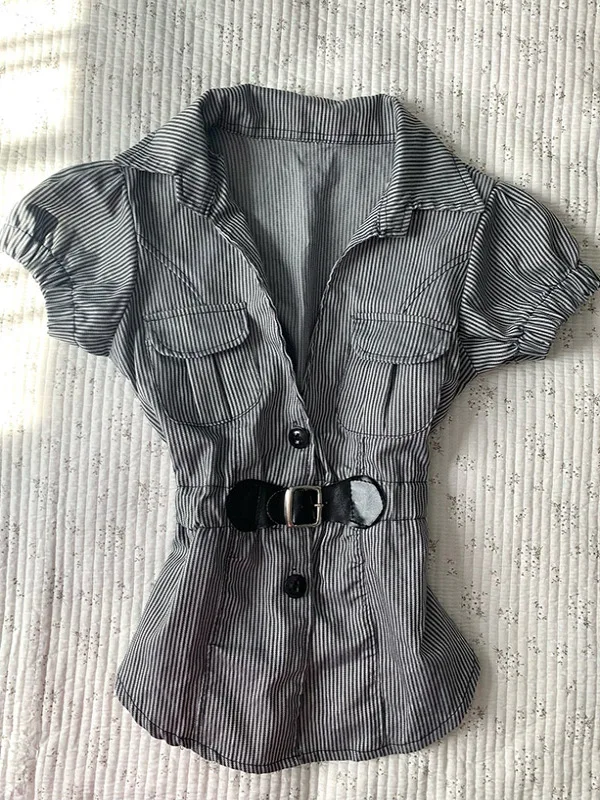 Оригинальный полосатый V-ne ort Sve irt, женский летний облегающий топ с завышенной талией, модный топ из смеси хлопка для поездок на работу
Оригинальный полосатый V-ne ort Sve irt, женский летний облегающий топ с завышенной талией, модный топ из смеси хлопка для поездок на работу