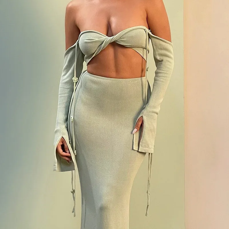 Sexy Knitted 3d Floral Slim Maxi Dress Bikini Long Sleeve Backless Halter Top Suits Summer New Female Beach Dress Party Outfit
Sexy Knitted 3d Floral Slim Maxi Dress Bikini Long Sleeve Backless Halter Top Suits Summer New Female Beach Dress Party Outfit