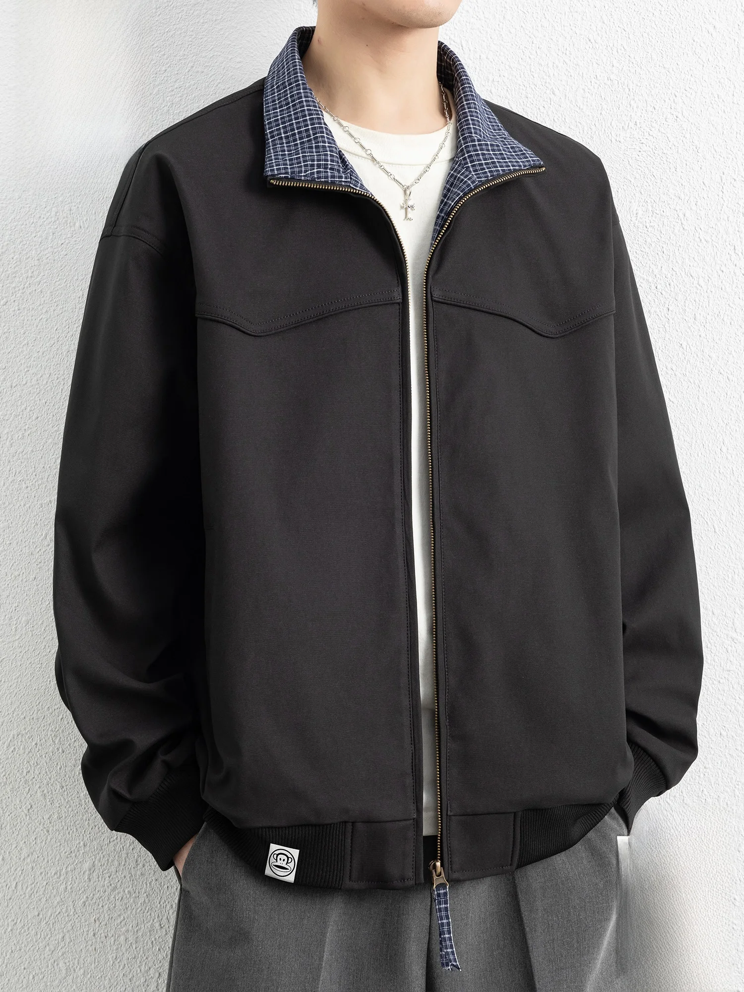 Мужская весенняя новинка: свободная повседневная куртка Paul Frank Large Mouth Monkey с клетчатым воротником, из полиэфирного волокна
Мужская весенняя новинка: свободная повседневная куртка Paul Frank Large Mouth Monkey с клетчатым воротником, из полиэфирного волокна