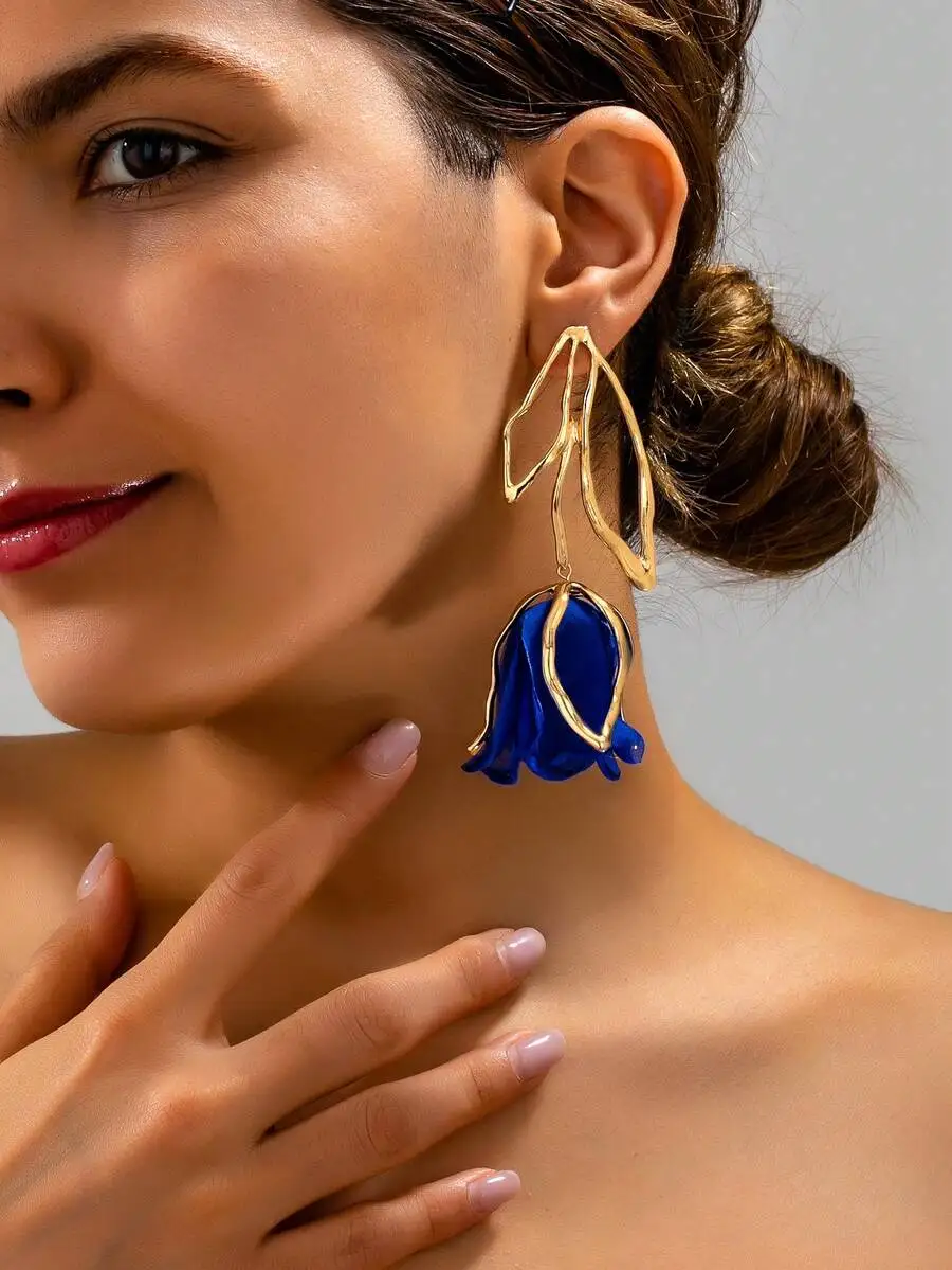 Bohemian Style Exaggerated Large Blue Flower Drop Earrings For Women
Bohemian Style Exaggerated Large Blue Flower Drop Earrings For Women