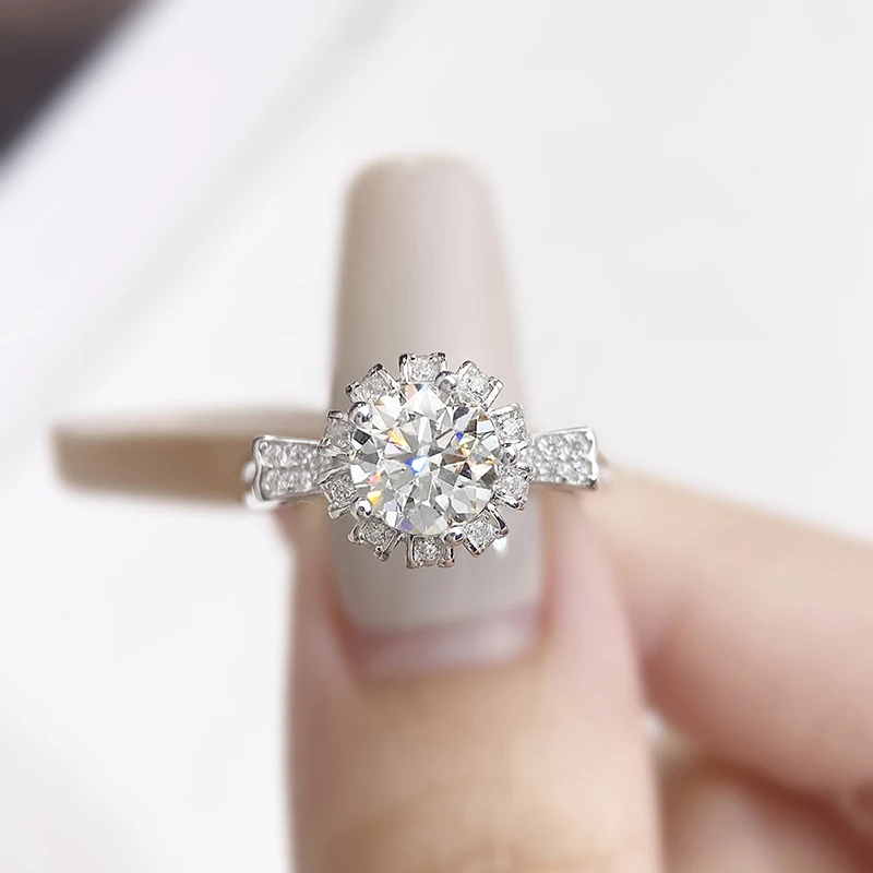 DWJ 1 Carat Luxury Moissanite Diamond Cute Cat Rings for Woman Gift Real 925 Sterling Silver Original Wedding Party Fine Jewelry
DWJ 1 Carat Luxury Moissanite Diamond Cute Cat Rings for Woman Gift Real 925 Sterling Silver Original Wedding Party Fine Jewelry