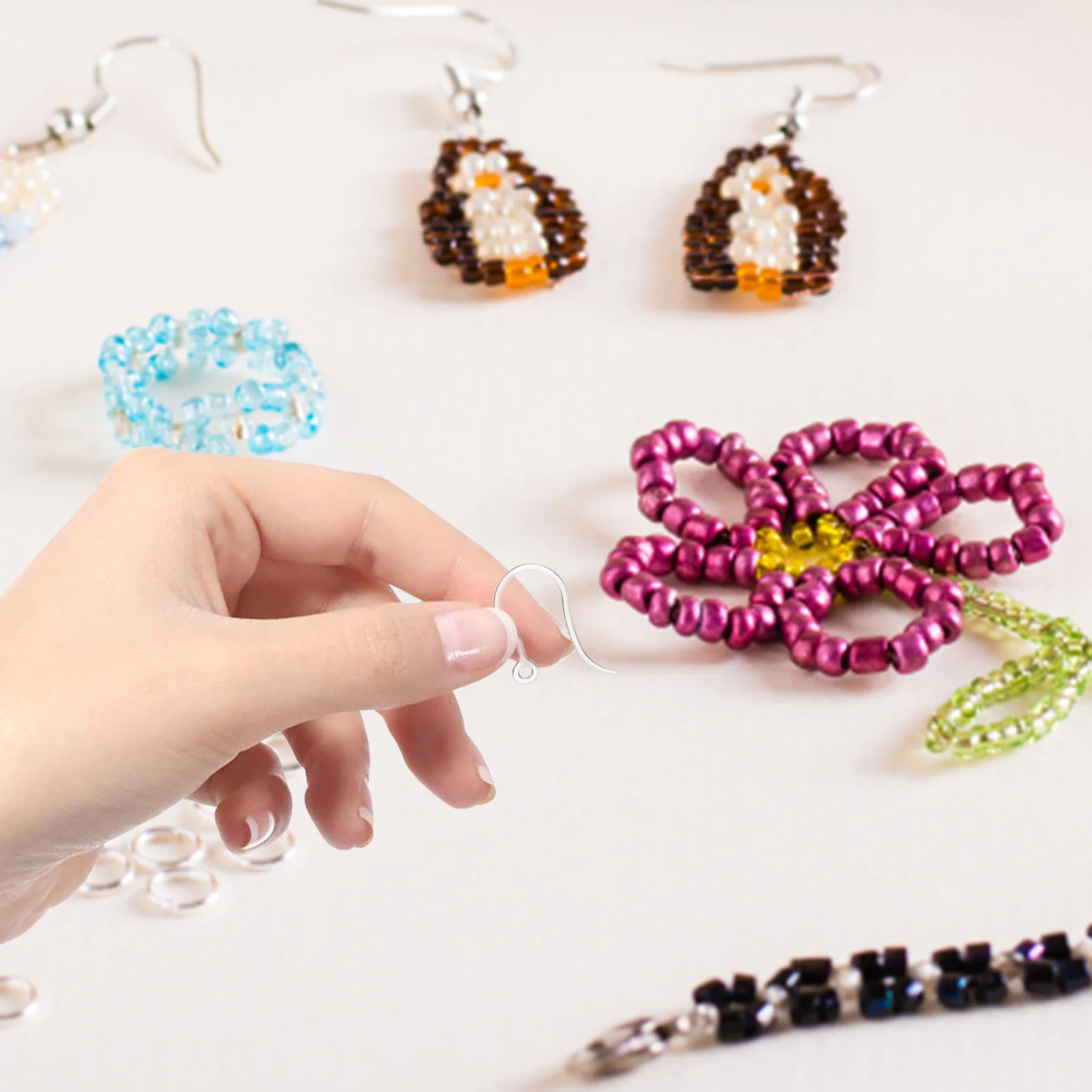 50 шт. прозрачные крючки для сережек из смолы в корейском стиле, экологически чистые ювелирные изделия, аксессуары для изготовления сережек, бусины, подвески
50 шт. прозрачные крючки для сережек из смолы в корейском стиле, экологически чистые ювелирные изделия, аксессуары для изготовления сережек, бусины, подвески