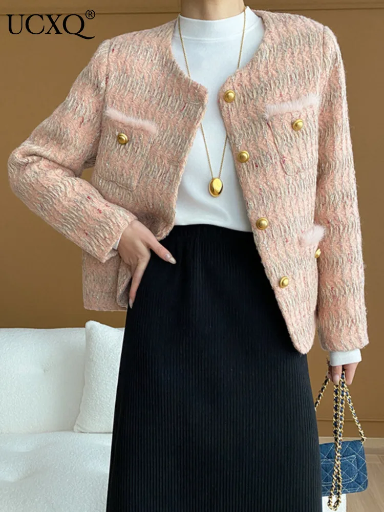 UCXQ Vintage Tweed Coat European Style Contrasting Print Down Inner Liner Thick Warm Jacket Women 2024 New Autumn Winter 23C1276
UCXQ Vintage Tweed Coat European Style Contrasting Print Down Inner Liner Thick Warm Jacket Women 2024 New Autumn Winter 23C1276