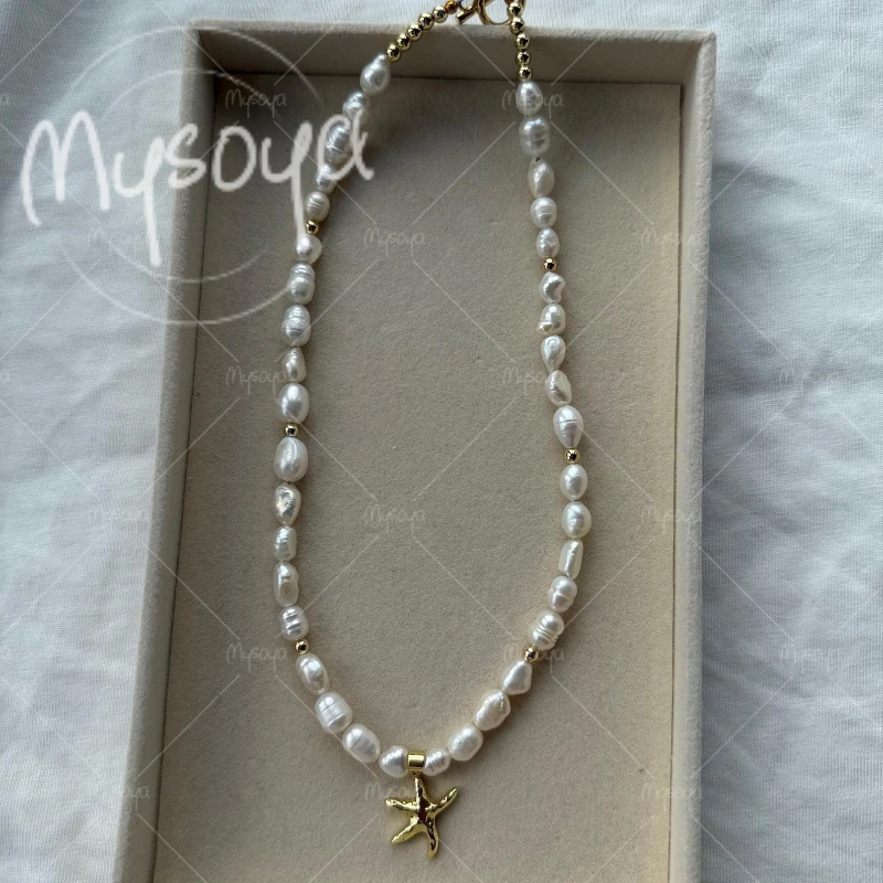 MYSOYA 7-8mm White Rice-shaped Freshwater Pearl Starfish Pendant Necklace, for Girlfriends,for Vacation/ Mother's Day Gift A0581
MYSOYA 7-8mm White Rice-shaped Freshwater Pearl Starfish Pendant Necklace, for Girlfriends,for Vacation/ Mother's Day Gift A0581