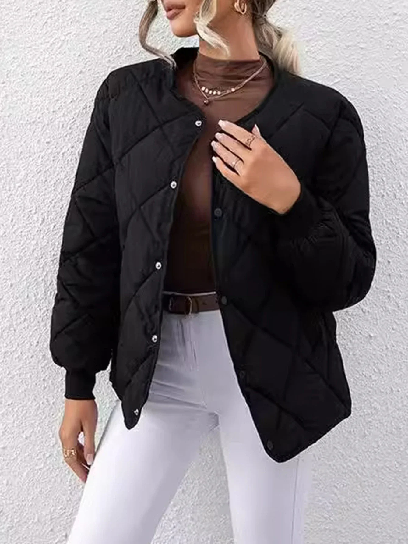 Осенне-зимние пуховики 2025 г. Женские удобные однотонные пуховые пальто с длинными рукавами и круглым вырезом стандартной посадки, базовые повседневные пуховые пальто
Осенне-зимние пуховики 2025 г. Женские удобные однотонные пуховые пальто с длинными рукавами и круглым вырезом стандартной посадки, базовые повседневные пуховые пальто