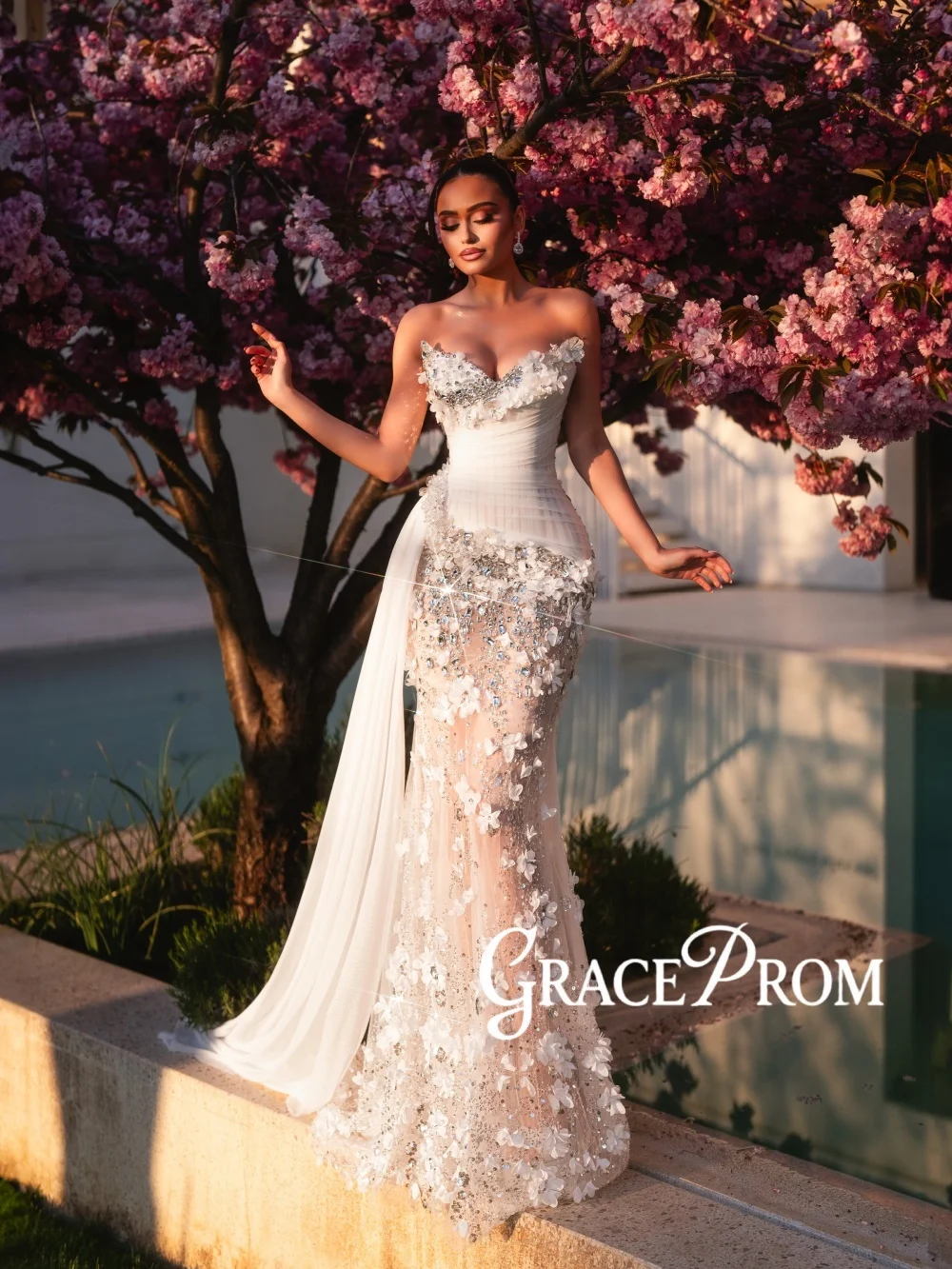 White Opulent Crystal Evening Dress Handmade 3D Floral Long Wedding Party Gown New Customized Chic Dreamy Mermaid Prom DreSS
White Opulent Crystal Evening Dress Handmade 3D Floral Long Wedding Party Gown New Customized Chic Dreamy Mermaid Prom DreSS