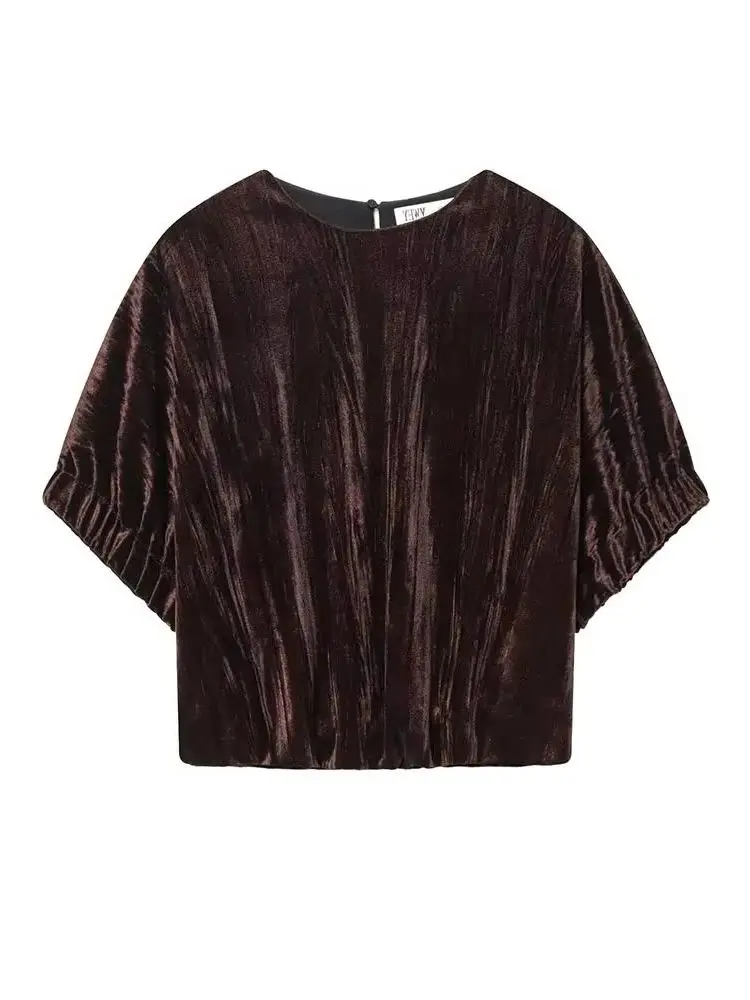 Новая модная женская повседневная приталенная футболка в уличном стиле, элегантный бархатный топ с короткими рукавами, круглым вырезом, шикарный однотонный укороченный топ
Новая модная женская повседневная приталенная футболка в уличном стиле, элегантный бархатный топ с короткими рукавами, круглым вырезом, шикарный однотонный укороченный топ