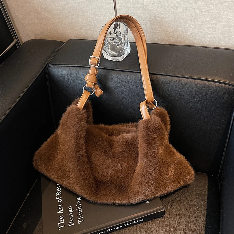 Fashion Hobo Shoulder Bag Luxury Faux Fur Clutch Bag For Women Coffee Khaki Soft Plush Crossbody Tote Shopper Underarm Bag
Fashion Hobo Shoulder Bag Luxury Faux Fur Clutch Bag For Women Coffee Khaki Soft Plush Crossbody Tote Shopper Underarm Bag