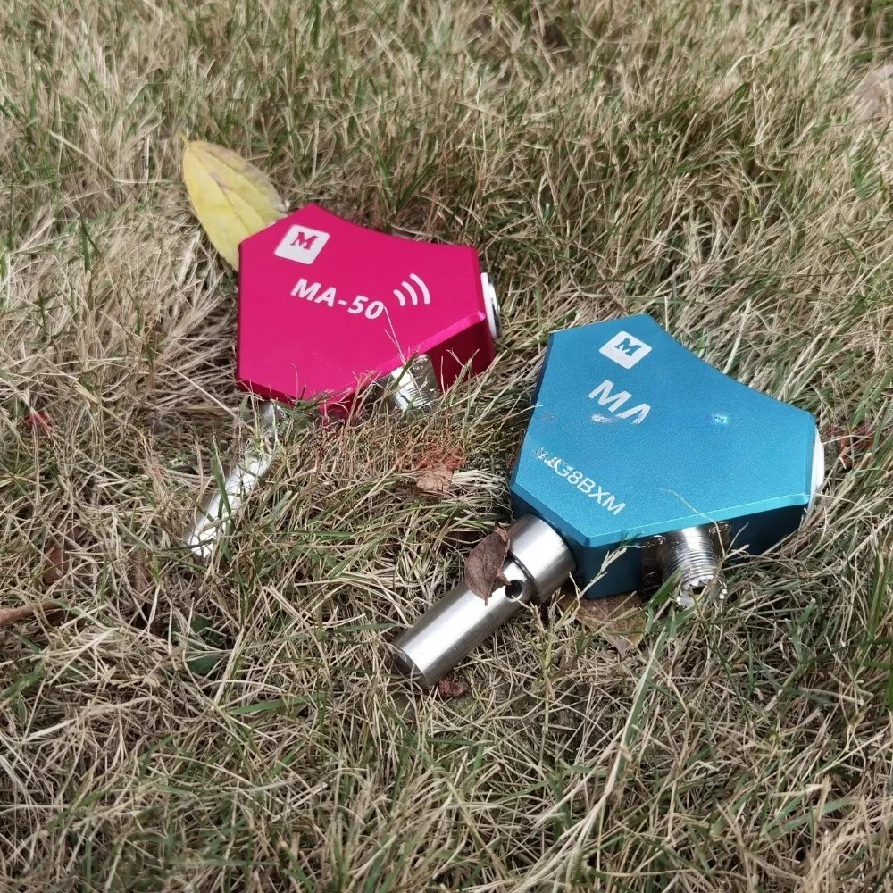 A MA-50 Portable Positive V-rod Shortwave Antenna V1.0
A MA-50 Portable Positive V-rod Shortwave Antenna V1.0