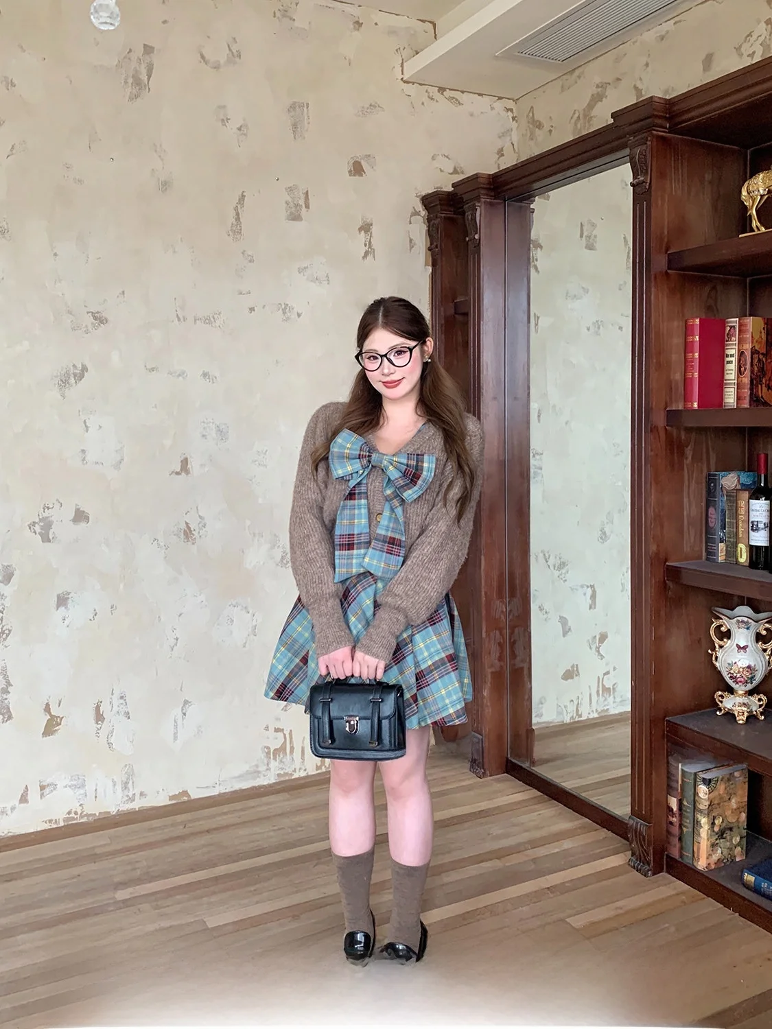 Комплект SOUL Een Valley Fairy: винтажный кардиган в стиле британской колледжной моды с оверсайз, свободный, с открытыми рукавами, модный, осенний...
Комплект SOUL Een Valley Fairy: винтажный кардиган в стиле британской колледжной моды с оверсайз, свободный, с открытыми рукавами, модный, осенний...