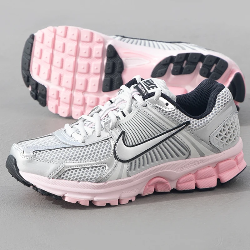 Nike Women's Sports Shoes Zoom Vomero 5 News Cushioning, Comfortable, Wear-Resistant, Lightweight, Breathable Running Shoes Hf1877-001
Nike Women's Sports Shoes Zoom Vomero 5 News Cushioning, Comfortable, Wear-Resistant, Lightweight, Breathable Running Shoes Hf1877-001