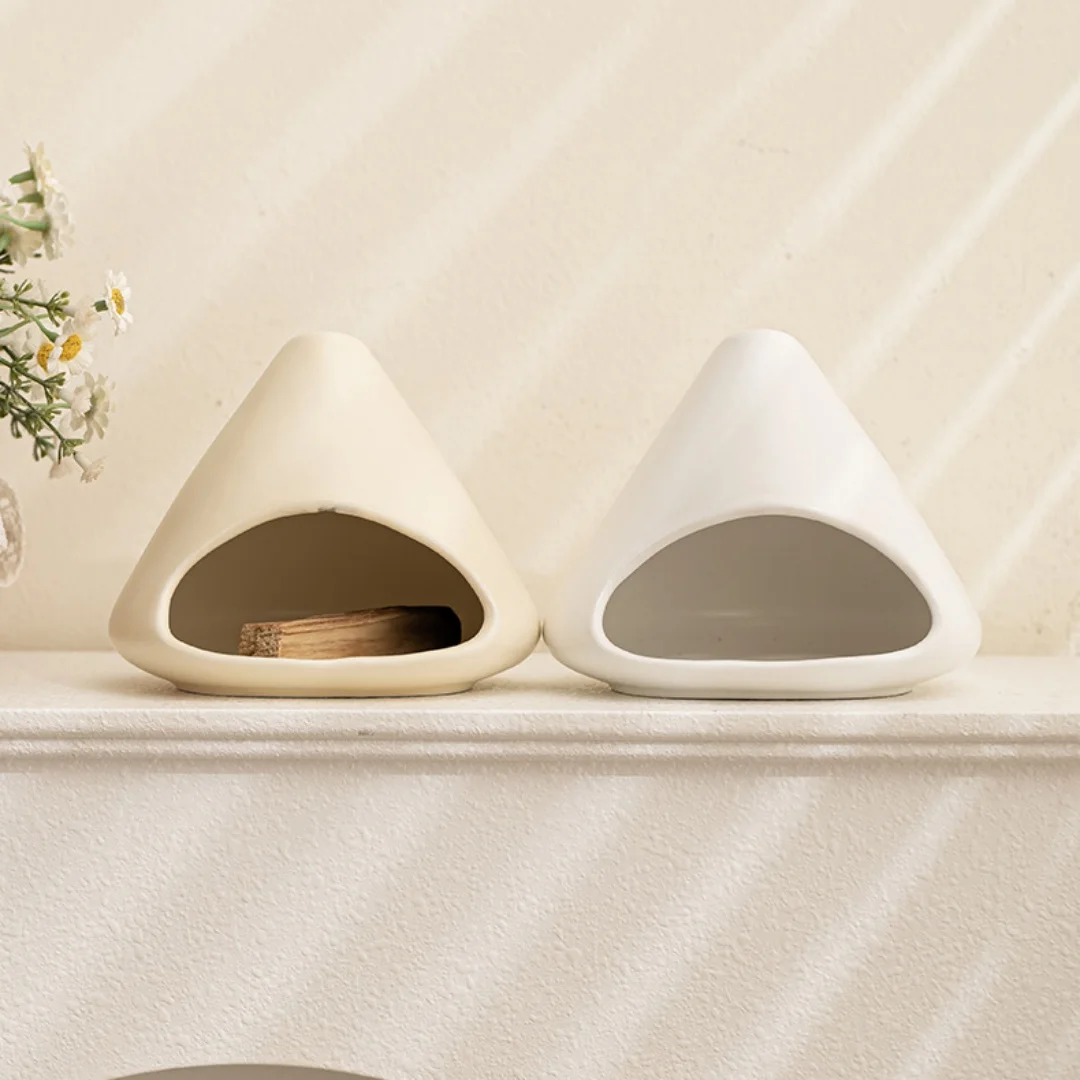 Elegant Ceramic Burner with Chimney - Perfect for Meditation, Yoga, and Aromatherapy - Ideal Home Decor Gift
Elegant Ceramic Burner with Chimney - Perfect for Meditation, Yoga, and Aromatherapy - Ideal Home Decor Gift