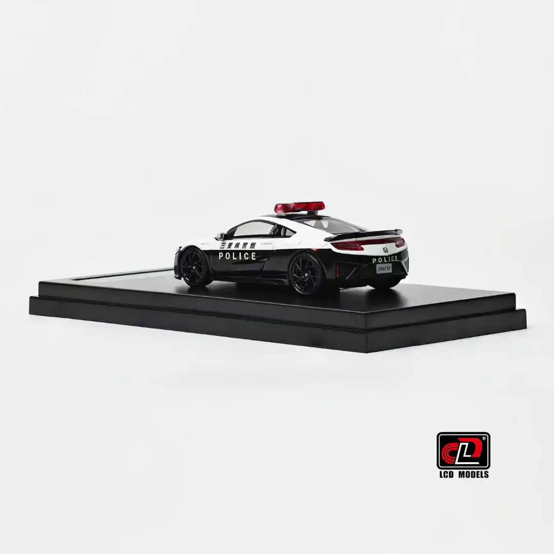LCD 1·64 Honda NSX Police Diecast Model Car
LCD 1·64 Honda NSX Police Diecast Model Car