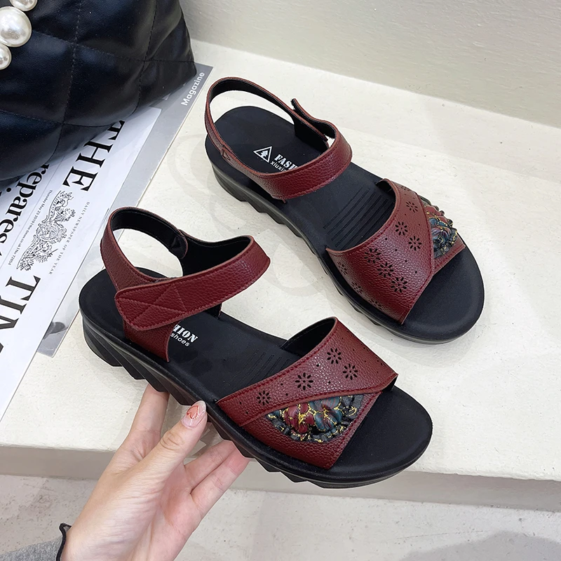 Roman Style Leather Women's Sandals Comfort Soft Non-Slip Summer Sandals Women Platform Retro Sandals Women sandalias de mujer
Roman Style Leather Women's Sandals Comfort Soft Non-Slip Summer Sandals Women Platform Retro Sandals Women sandalias de mujer
