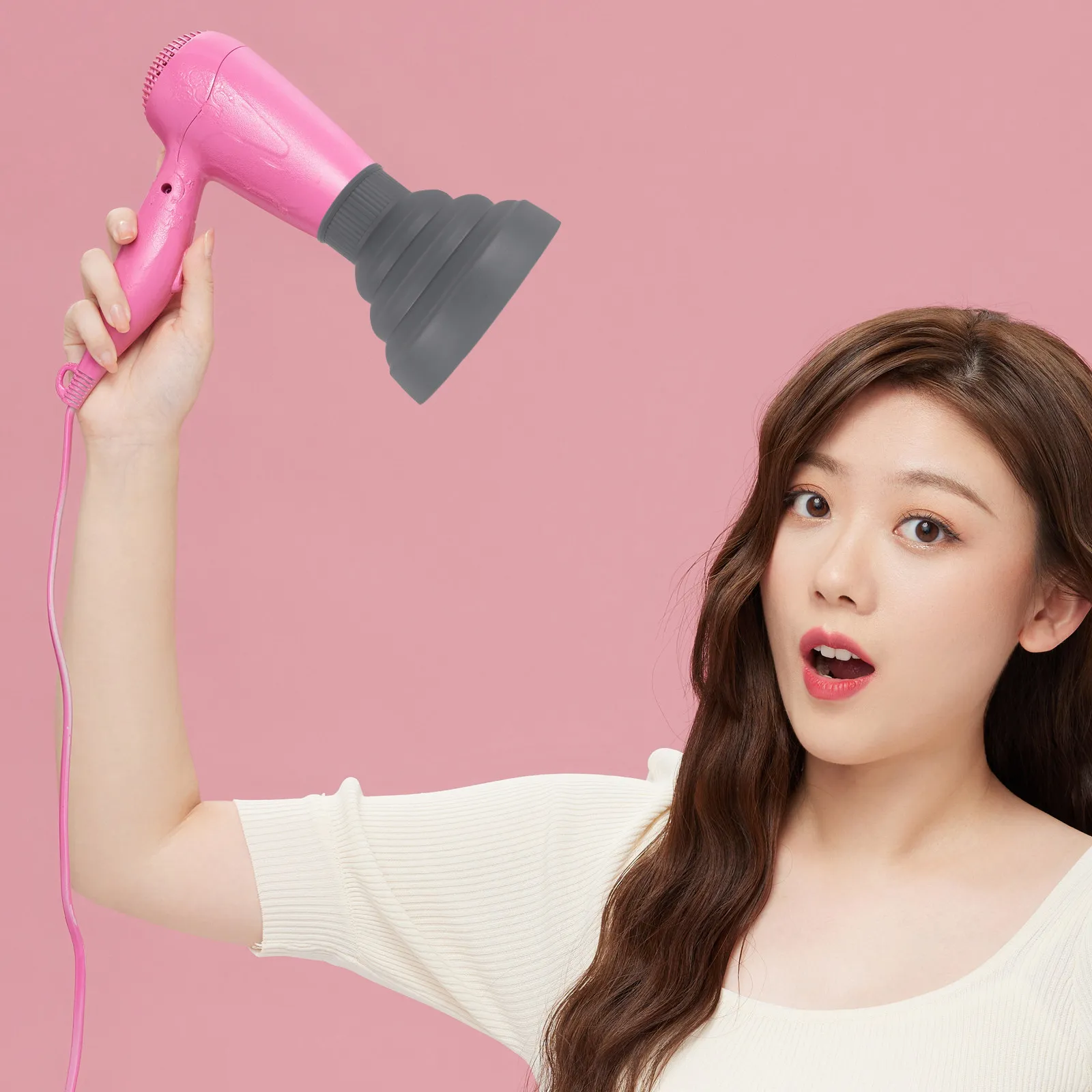 Силиконовая насадка для фена, складная, универсальная, для путешествий, салонная, концентратор, диффузор, насадка для укладки волос
Силиконовая насадка для фена, складная, универсальная, для путешествий, салонная, концентратор, диффузор, насадка для укладки волос