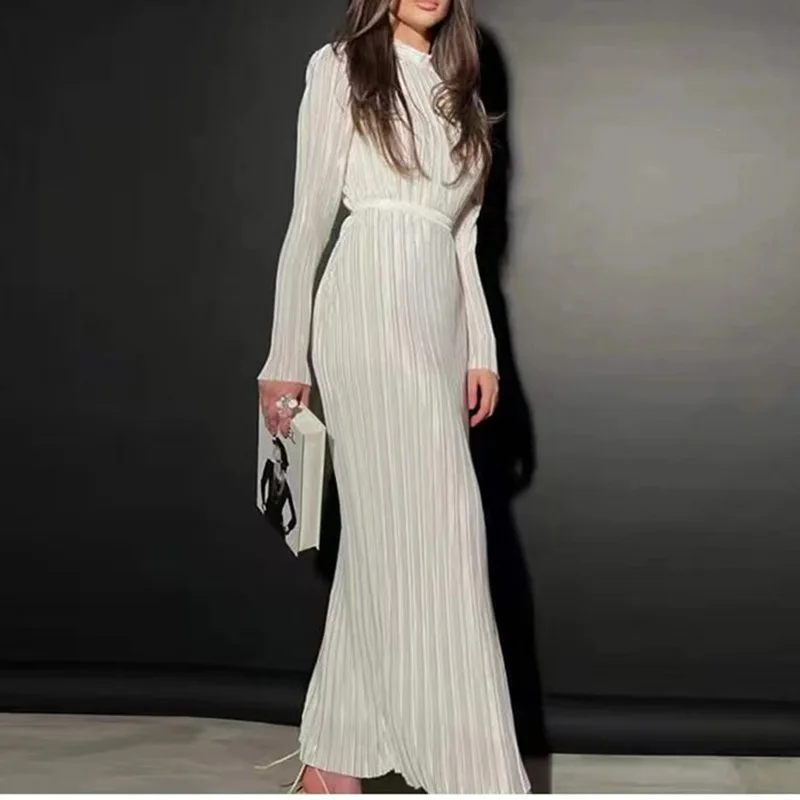 2024 Spring Pleated Women Evening Dress White Lace Up Skinny Bandage Long Sexy Dresses Female Summer Fashion Beach Clothes Lady
2024 Spring Pleated Women Evening Dress White Lace Up Skinny Bandage Long Sexy Dresses Female Summer Fashion Beach Clothes Lady