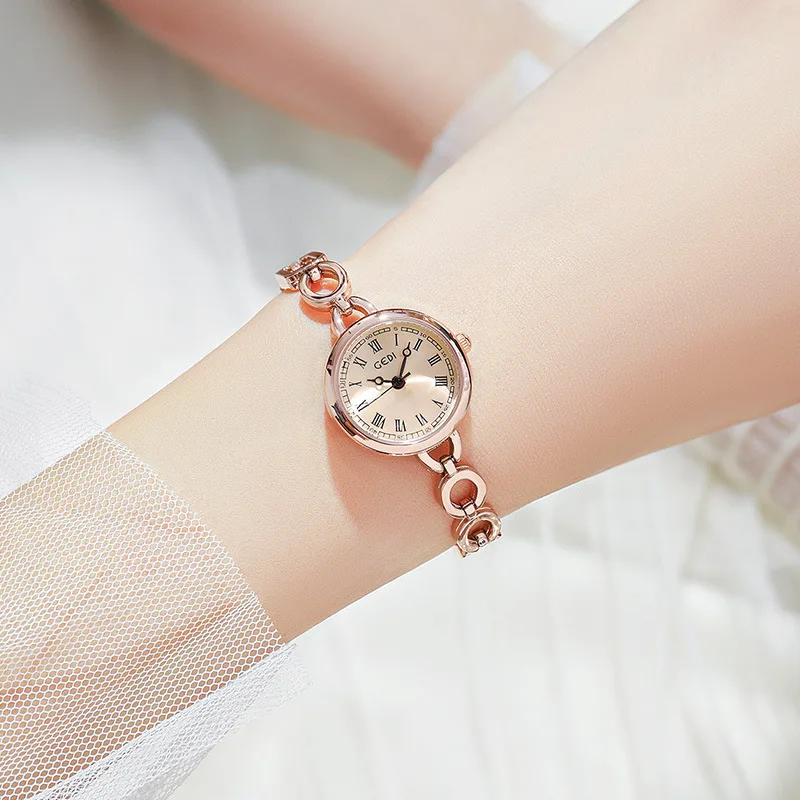 Gedi women's niche alloy bracelet watch wholesale, small and elegant waterproof student watch
Gedi women's niche alloy bracelet watch wholesale, small and elegant waterproof student watch