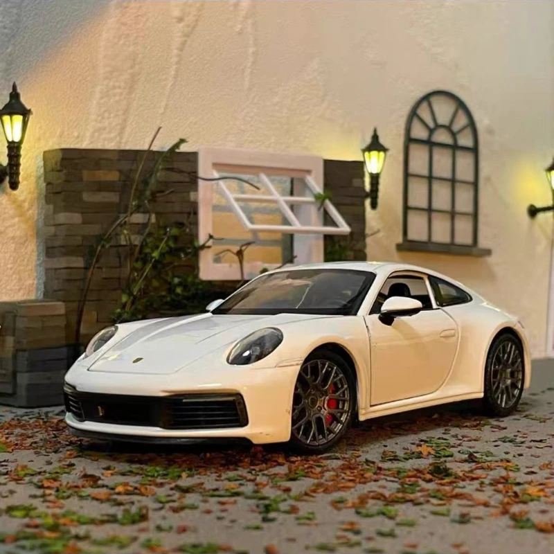 WELLY 1:24 Porsche 911 Carrera 4S Diecasts Simulator Metal Model Car Alloy Toy Car Sports Car for Children Gift Collection B75 
WELLY 1:24 Porsche 911 Carrera 4S Diecasts Simulator Metal Model Car Alloy Toy Car Sports Car for Children Gift Collection B75