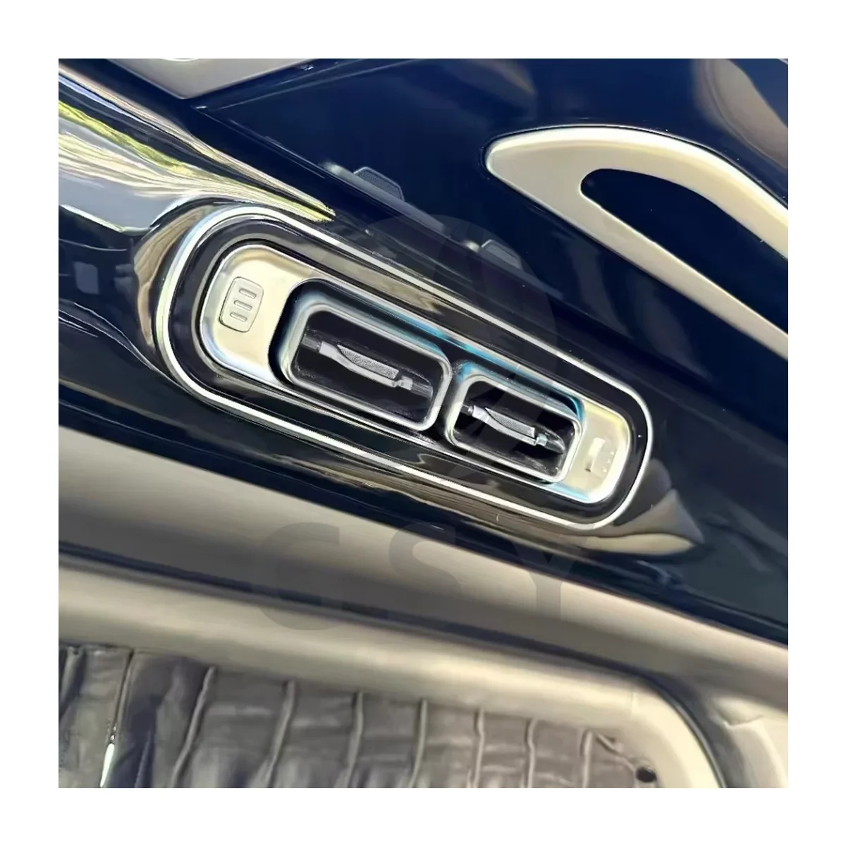 Business Style Luxury High Quality Car Interior Air Outlet for All General Models Car Decoration Interior Kits
Business Style Luxury High Quality Car Interior Air Outlet for All General Models Car Decoration Interior Kits