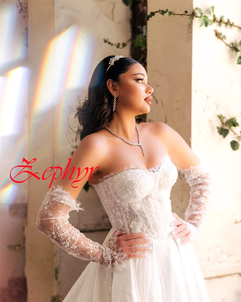 Customized White Organza Wedding Dress Elegant Strapless Detachable Sleeve Long Sleeves Bridal Gowns Chapel Train Dreses
Customized White Organza Wedding Dress Elegant Strapless Detachable Sleeve Long Sleeves Bridal Gowns Chapel Train Dreses