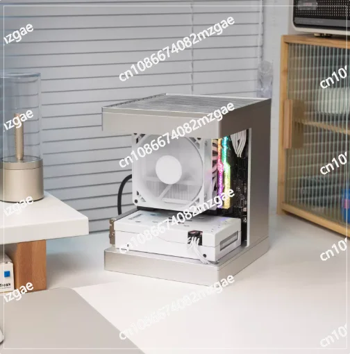 Маленький и минималистичный мини-корпус для компьютера ITX из алюминиевого сплава с видом на море, установка лаборатория
Маленький и минималистичный мини-корпус для компьютера ITX из алюминиевого сплава с видом на море, установка лаборатория