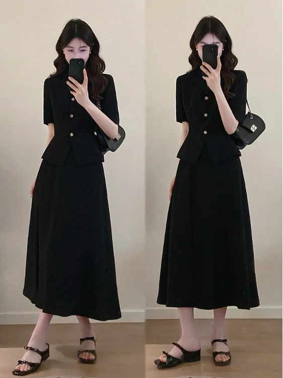 plus Size Commute Ready Professional Fashionable Suit Top And Midi Skirt Two Piece Set Women's Clothing Korean Style Loose Fit
plus Size Commute Ready Professional Fashionable Suit Top And Midi Skirt Two Piece Set Women's Clothing Korean Style Loose Fit