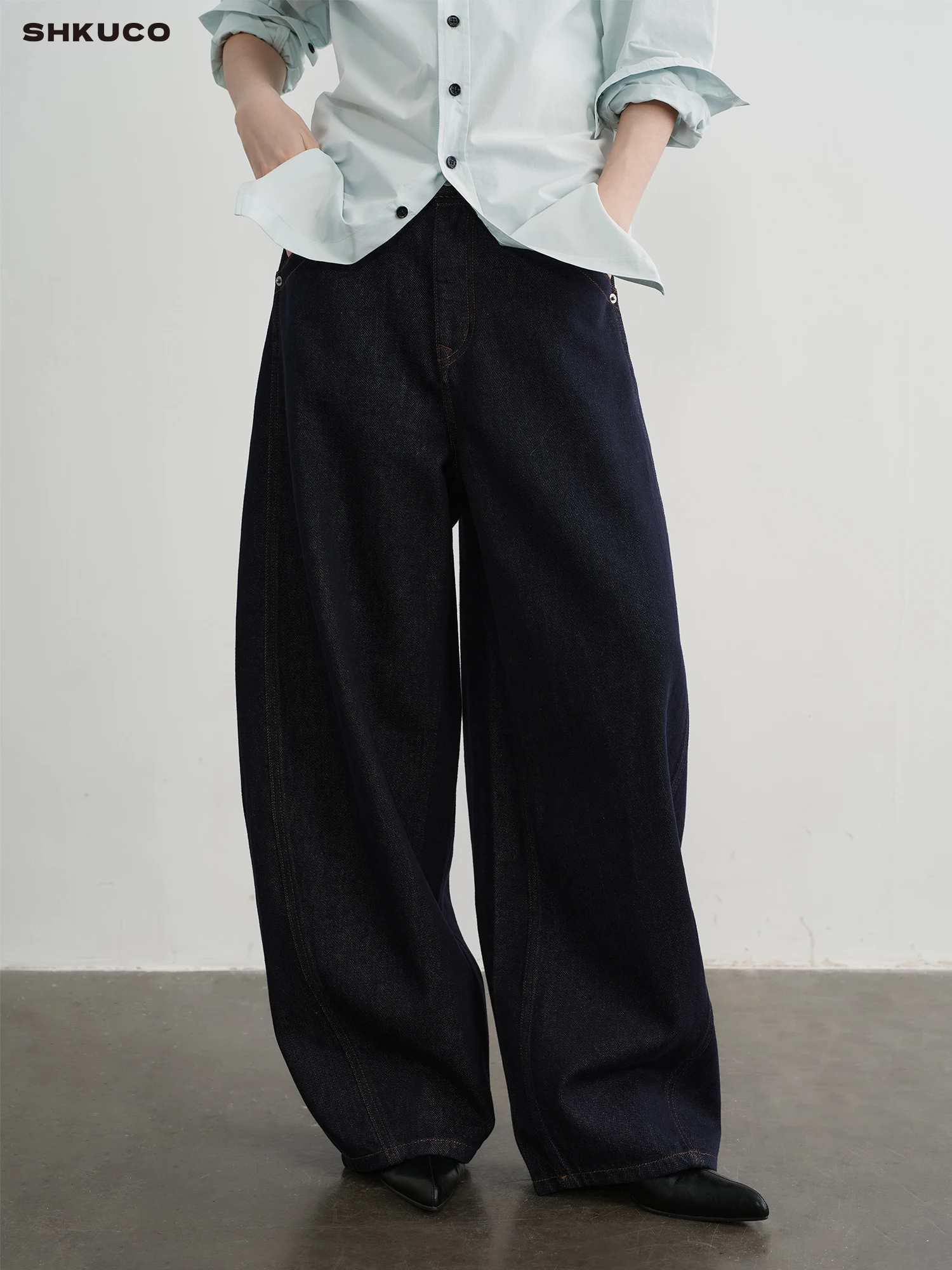 KUCO Adjustable Waist Retro Waed Loose Banana Silhouette Jeans Low Waist Cotton ex Comfortable Fit Casual Trousers
KUCO Adjustable Waist Retro Waed Loose Banana Silhouette Jeans Low Waist Cotton ex Comfortable Fit Casual Trousers