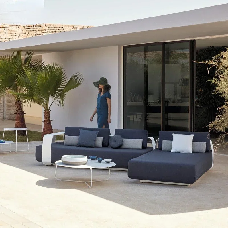 Customized Nordic outdoor sofa corner seat combination swimming pool open-air courtyard villa leisure waterproof high-end sofa
Customized Nordic outdoor sofa corner seat combination swimming pool open-air courtyard villa leisure waterproof high-end sofa