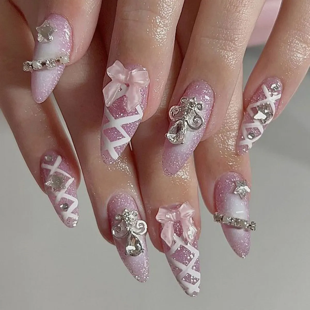 24PCS Glitter Pink Almond False Nails 3D Bowknot Tie with Rhinestones French Fake Nails for Spice Girls Wearable Sweet Cool Nail
24PCS Glitter Pink Almond False Nails 3D Bowknot Tie with Rhinestones French Fake Nails for Spice Girls Wearable Sweet Cool Nail