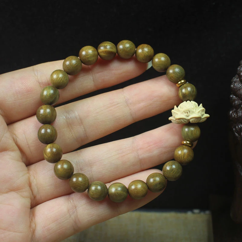 Green Sandalwood 8mm Scented Bracelet with Lotus Carving, Buddhist Beads for Men and Women, Decorative Jewelry
Green Sandalwood 8mm Scented Bracelet with Lotus Carving, Buddhist Beads for Men and Women, Decorative Jewelry